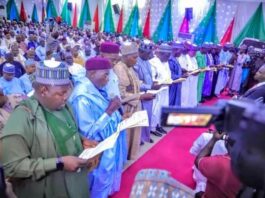 Gov. Zulum directs Borno LG chairmen to sign attendance register four times daily