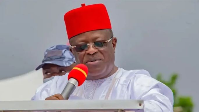 People i helped to power now avoid me - umahi