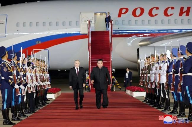 Putin arrives in north korea on 2-day state visit