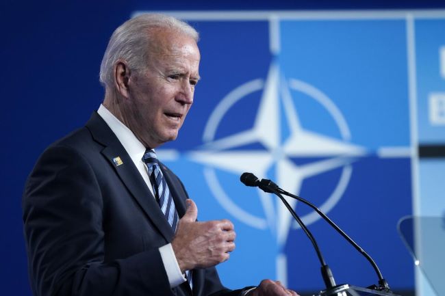 ‘i will keep nato strong,’ biden assures 