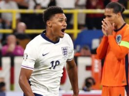 Last-minute Watkins winner sends England into Euros final