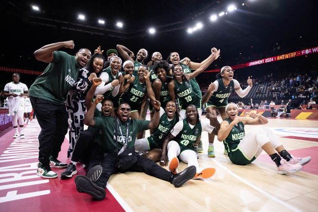 Olympics basketball: nigeria's d’tigress defeat canada, advance to quarter-finals