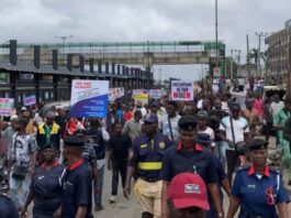Lagos residents express mixed reactions over Tinubu’s address 