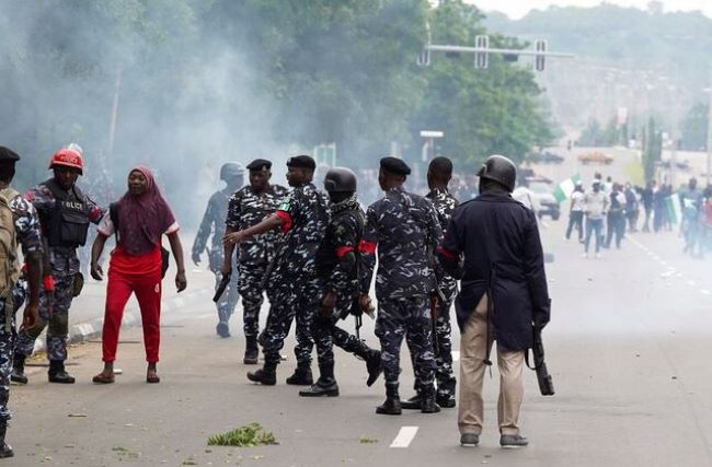 Protests: soyinka condemns tragic response to the hunger marches