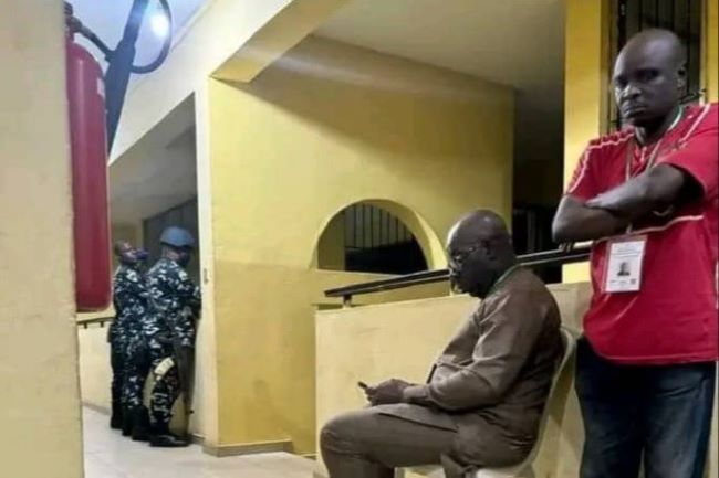 Police force obaseki out of inec office